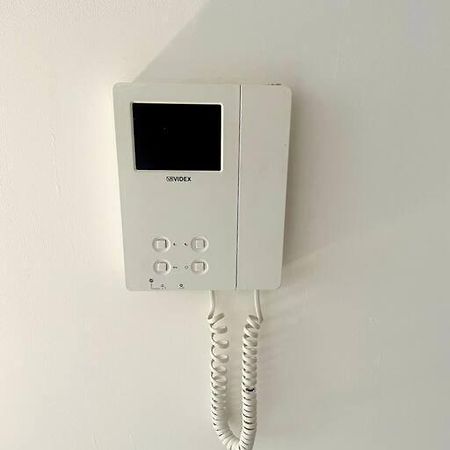 #215 1 Bed Serviced Apartment Derby Exterior photo